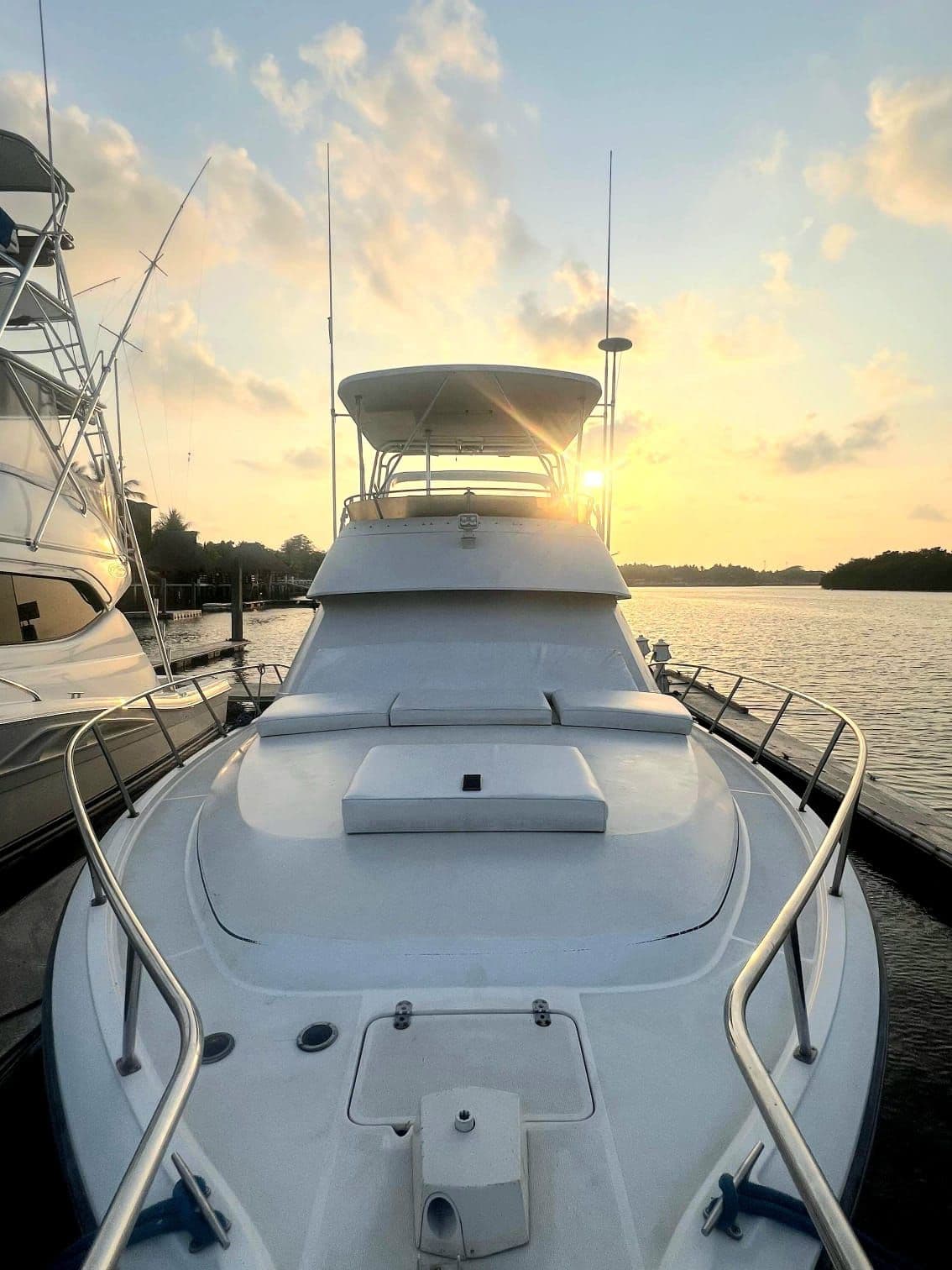 Private Yacht Tour of Tasajera Islands, Colorada and Maicillero Canyon