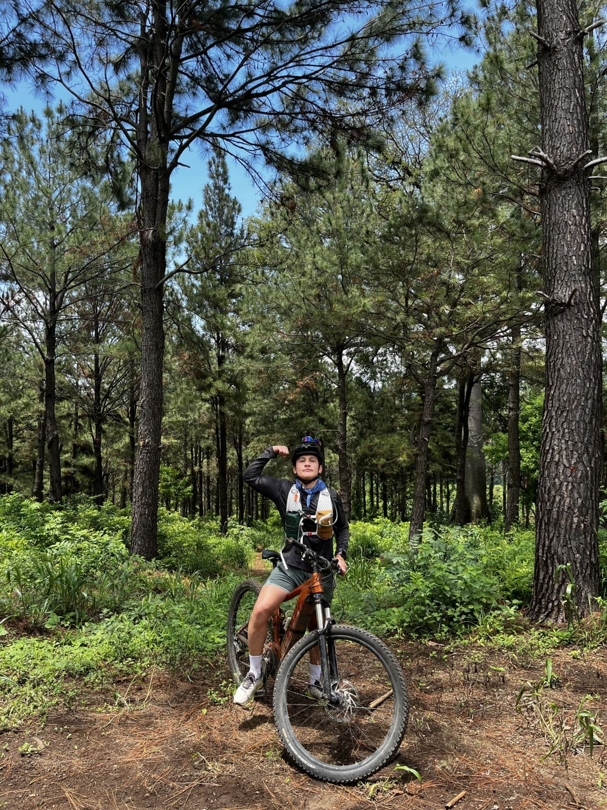 E-bike Route around Lake Coatepeque in Santa Ana