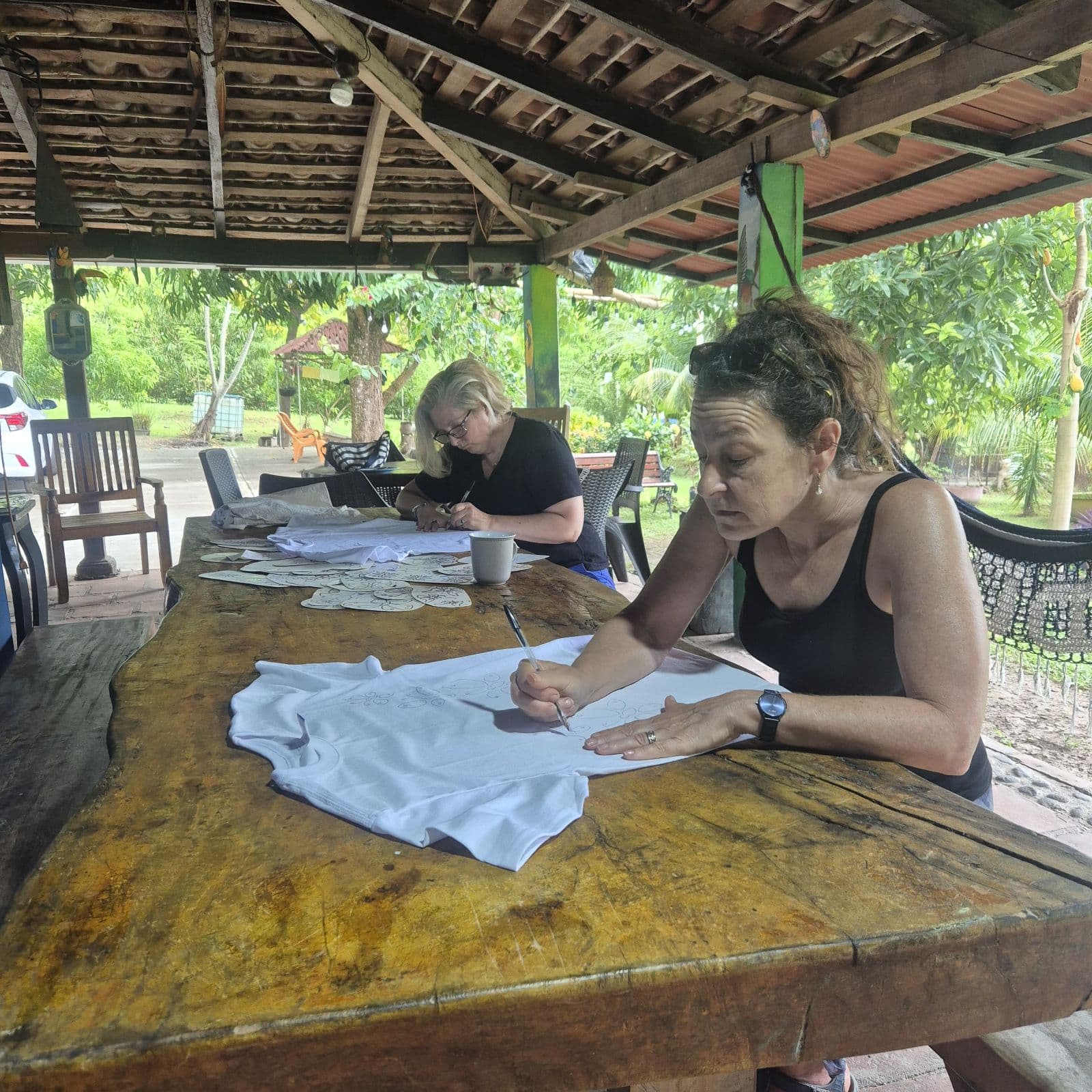 La Azulita Criolla - Customize Your Shirt and Enjoy a Traditional Lunch in Santiago Nonualco