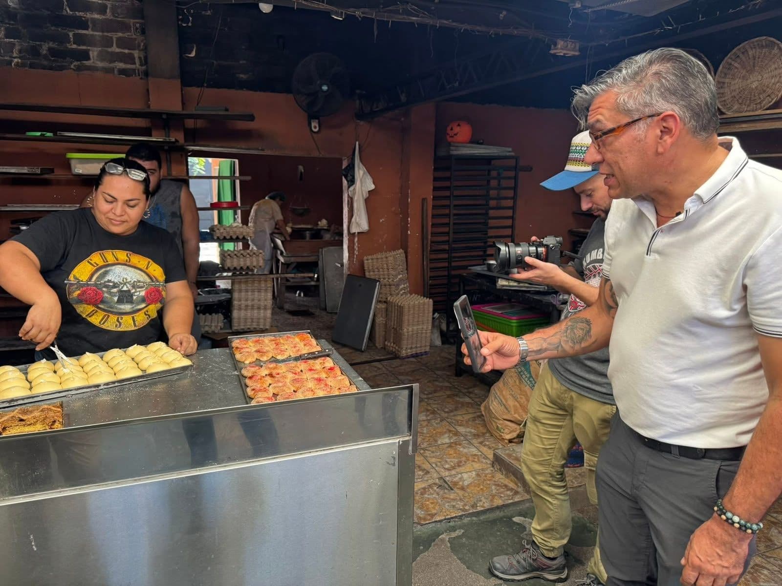 Tuza Bread Making Tour and Tasting of Typical Dish from San Vicente